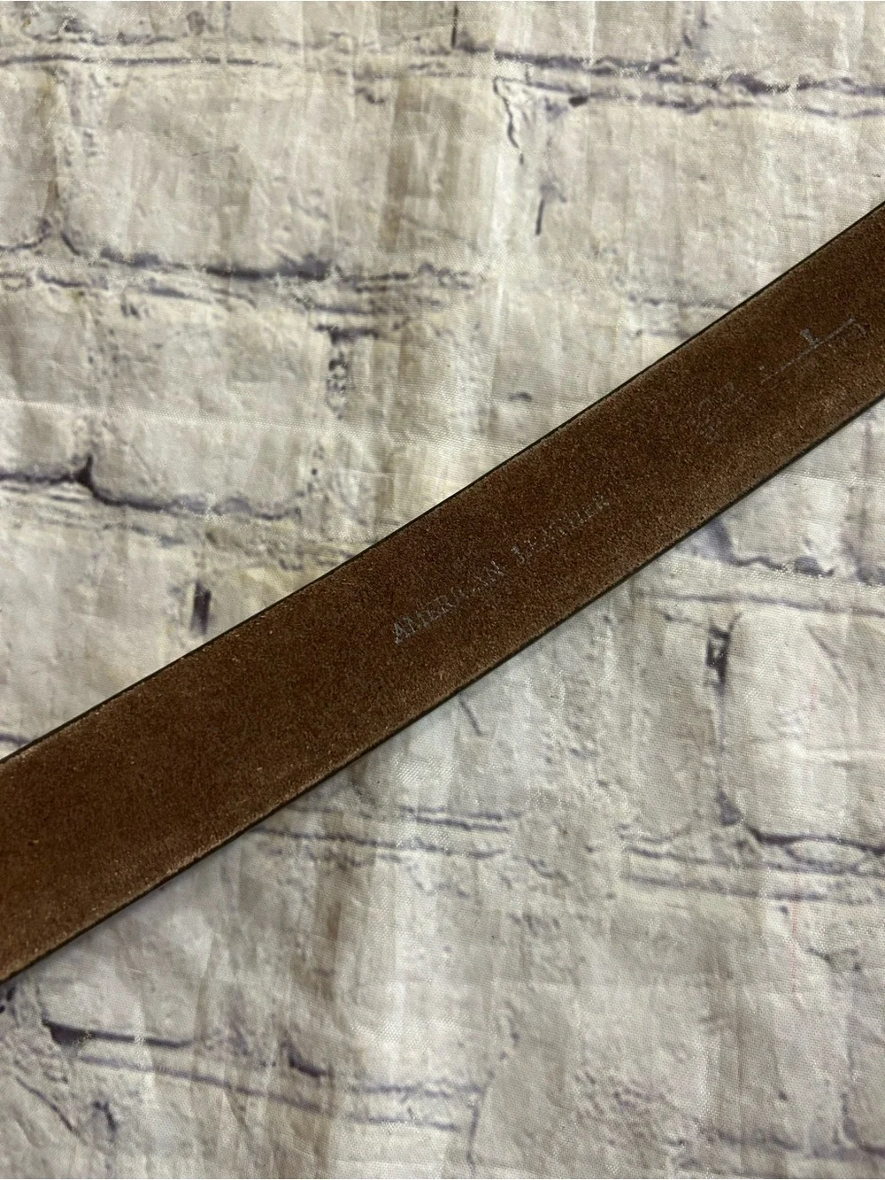 TOMMY BAHAMA LEATHER TOP BROWN S30-32 & AMERICAN LEATHER CHOCOLATE BROWN BELTS